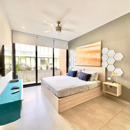 The City Condos By Menesse Playa del Carmen Kültér fotó