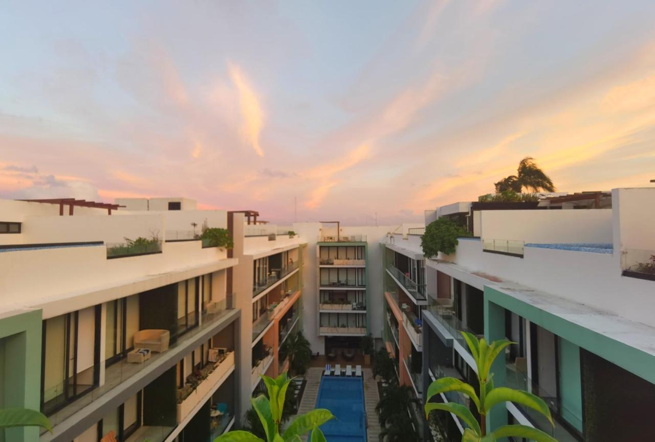 The City Condos By Menesse Playa del Carmen Kültér fotó
