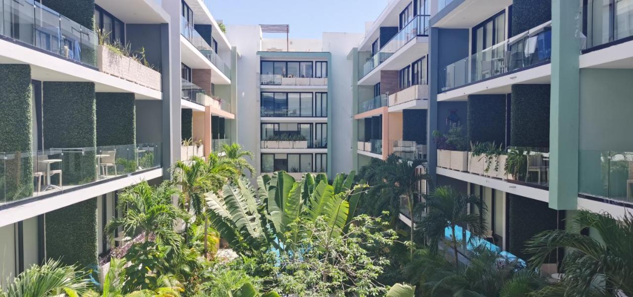 The City Condos By Menesse Playa del Carmen Kültér fotó